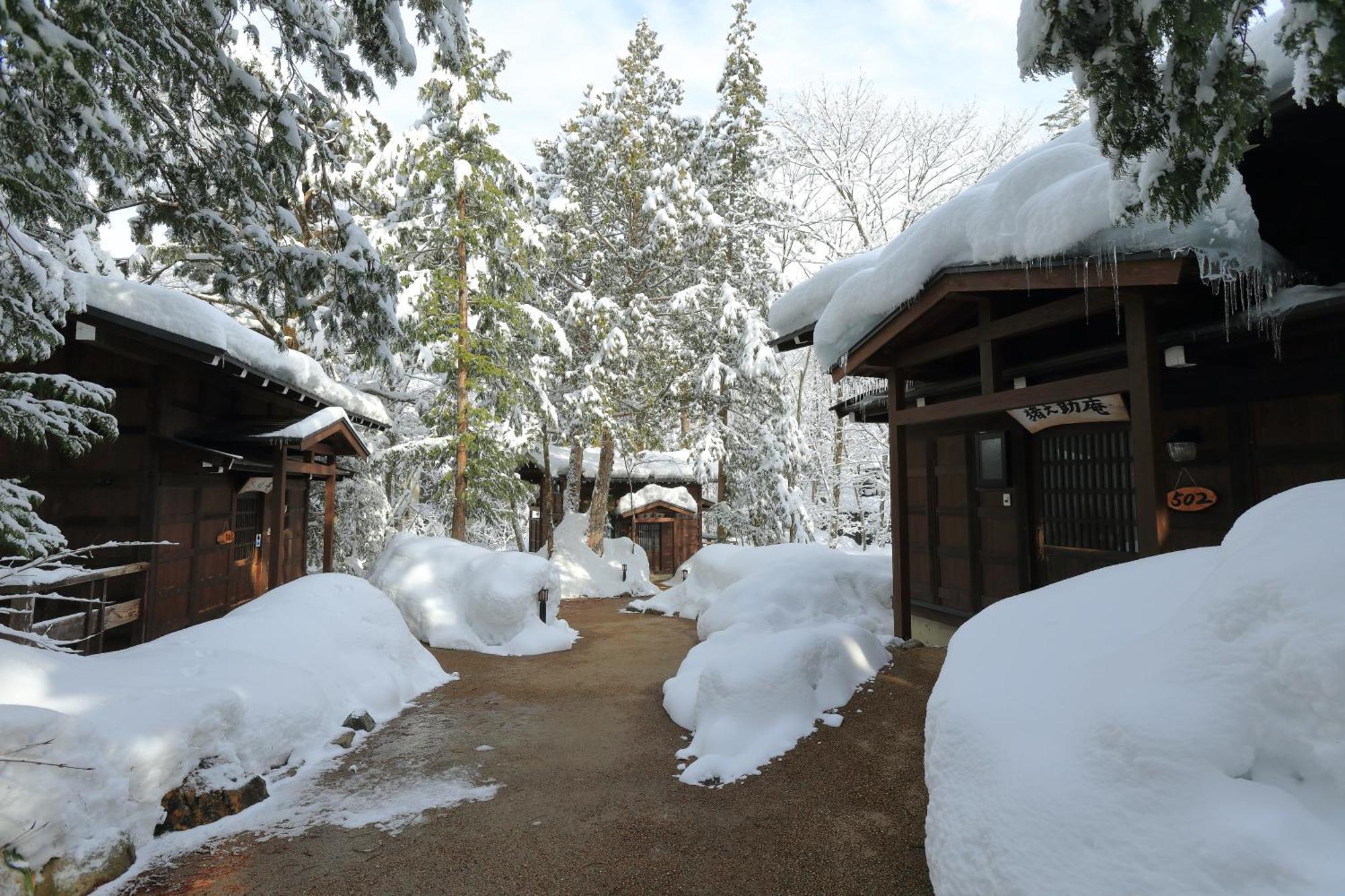 Hotel Hirayunomori Takayama  Zewnętrze zdjęcie